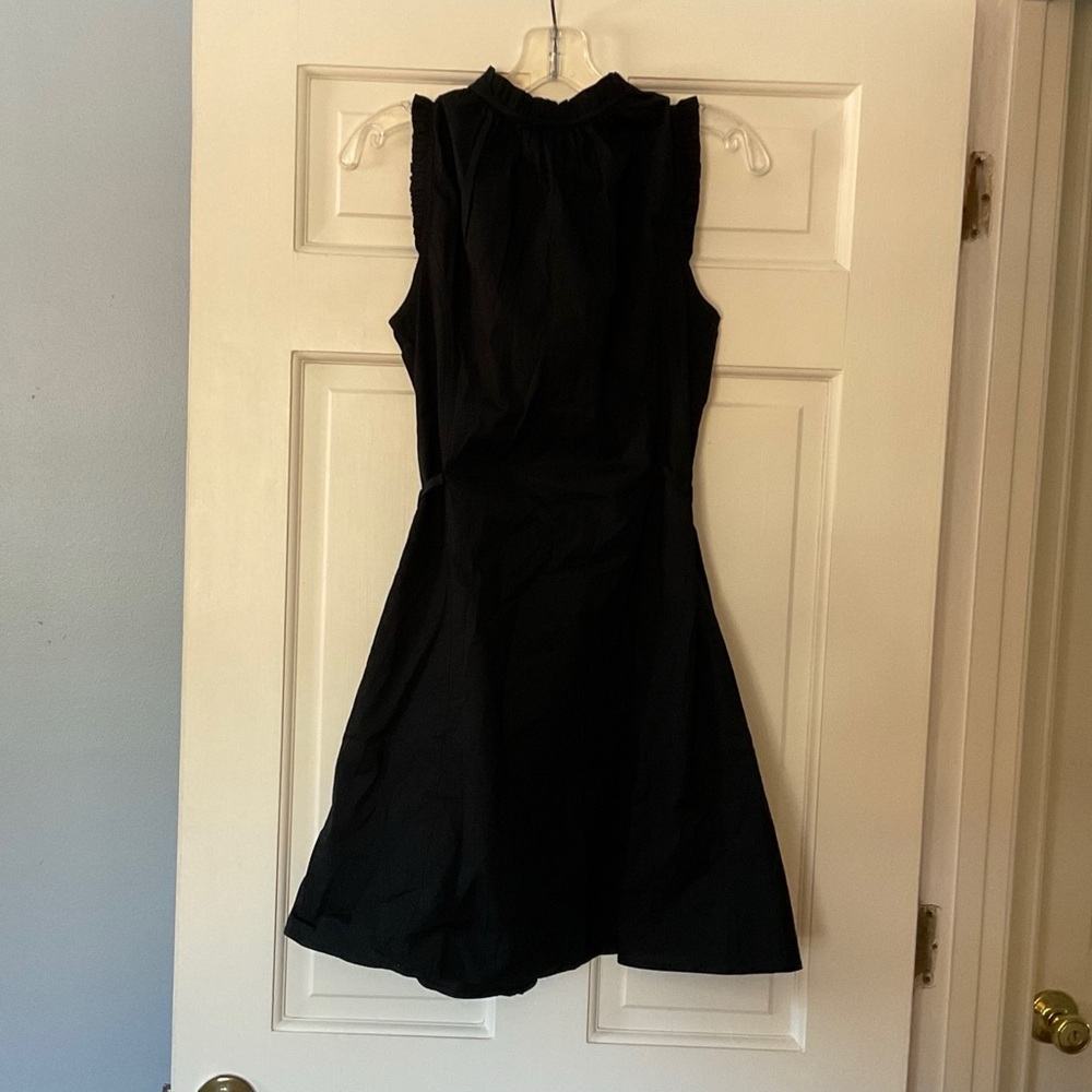 J.Crew Ruffle tie-neck mini dress Black Size 4 NWT Minimalist Contemporary Basic - Picture 8 of 10